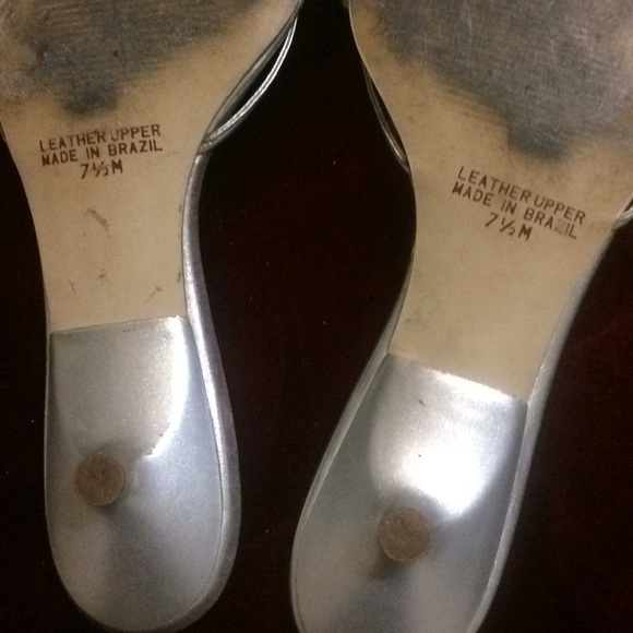 Prissy Sandals💃🏽❣️ - Picture 3 of 4